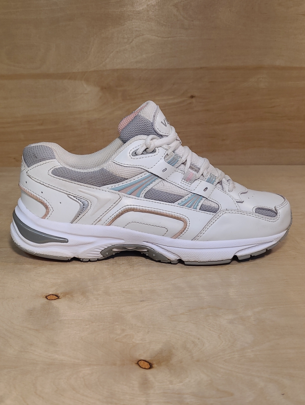 Vionic walker Classic White Leather Women's Size 8